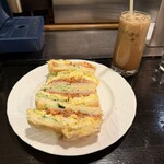 珈琲館 ロックヴィラ - 