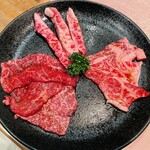 348585366 - 黒毛和牛　特選7種類　盛り合わせ　2〜3名用