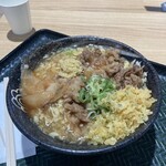 はなまるうどん - 料理写真:牛肉玉子あんかけうどん