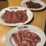大衆炭火焼肉ジンギスカン ホルモン酒場 風土. - 