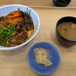夢庵 - 料理写真:ランチ牛カルビ丼