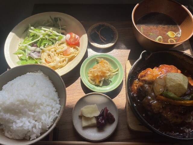 肉洋食オオタケ - 清水五条/ハンバーグ | 食べログ