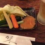 Jidori To Motsunabe Marukyuu - お通しは野菜
