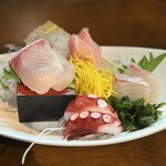 和食居酒屋 赤兵衛 - 刺し盛り4種