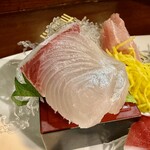 和食居酒屋 赤兵衛 - 刺し盛り4種のカンパチ