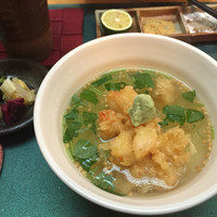 北新地 天富 - 締めの天茶。関西風の出汁。