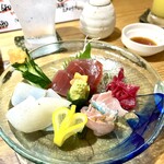 じまんや - 