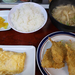 ヤマトモチスエヒロ食堂 - 料理写真: