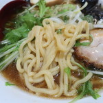 大泉らーめん - 麺