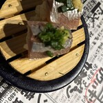 シハチ鮮魚店  - 