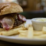 シェリーズバーガーカフェ - 