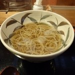 (2015年2月再訪）最高峰の”かけそば”でしょう。