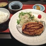 どん - トンカツ定食　￥760