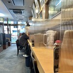 たかばしラーメン - カウンター席♪