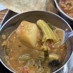 BLOCK HOUSE 水曜カレー - 