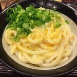 うどん 丸香 - 釜玉1.5玉。1.5玉になると急に増える。