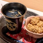 大宮 寿司 いし山 - シジミとじゅんさいのスープ、鯛の卵の煮付け