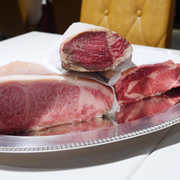 神戸牛炉釜炭焼ステーキ IDEA 銀座 - 本日の牛肉