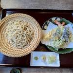吟八亭 やざ和 - 