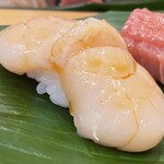 寿司処 やまざき - ホタテ