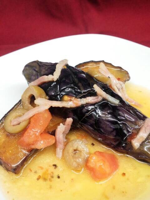 Cave Kakureya Machida Ekimae Ten