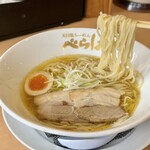 泡系しおとんこつラーメン べらしお - 