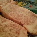 田炭火焼肉 - 