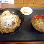 長州屋 - かつ丼 650円