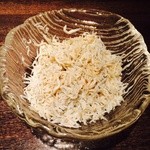 鉄板餃子と290円ハイボール 安城にこにこ餃子 - じゃこ