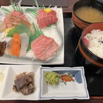 しなの珈琲店 - 刺身定食(^^)