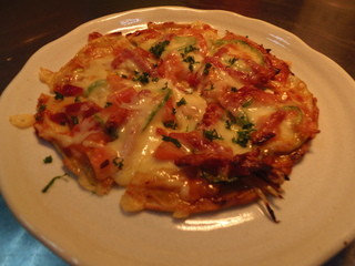 手打ち蕎麦しなの屋吉べぇ - そばピッツァ