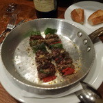 コム・ア・ラ・メゾン - シャラン産鴨の心臓の串焼きニンニク風味1,500円