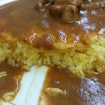 Ichiban kan - オムカレーの中身はターメリックライス