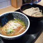 麺屋一燈 - 濃厚魚介つけ麺(´•ω•｀♥)