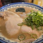 博多とんこつ 天神旗 - 本博多