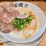 鶏そば綴る - 
