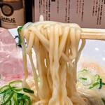 鶏そば綴る - 