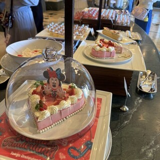 シャーウッドガーデン レストラン_1