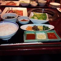 叙々苑 新宿小田急ハルク店 - ランチ、個室にて