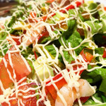 Hananomai - 海老とアボカドのサラダ。