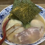 貝出汁らぁ麺 虎武 - 
