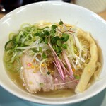 布施 細見商店 - 鯛とホタテの塩らぁめん