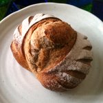 ブーランジェリー ニコラ パンダーチザン - パン　ペイザン