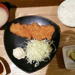 ももやま - ロースカツセット 880円