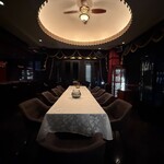 THE ATLAS SINGS - VIP FLOOR