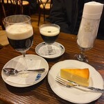 カフェ・アンセーニュ・ダングル - 