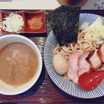 長男、もんたいちお - 