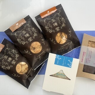 田中屋せんべい総本家_1