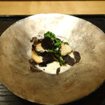 虎白 - 焼物「さわら焼きと菜の花  黒トリュフソース掛け」　2015年2月