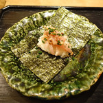 虎白 - 凌ぎ「もち米ブリ乗せ いぶりがっこちらしの海苔巻き」　2015年2月